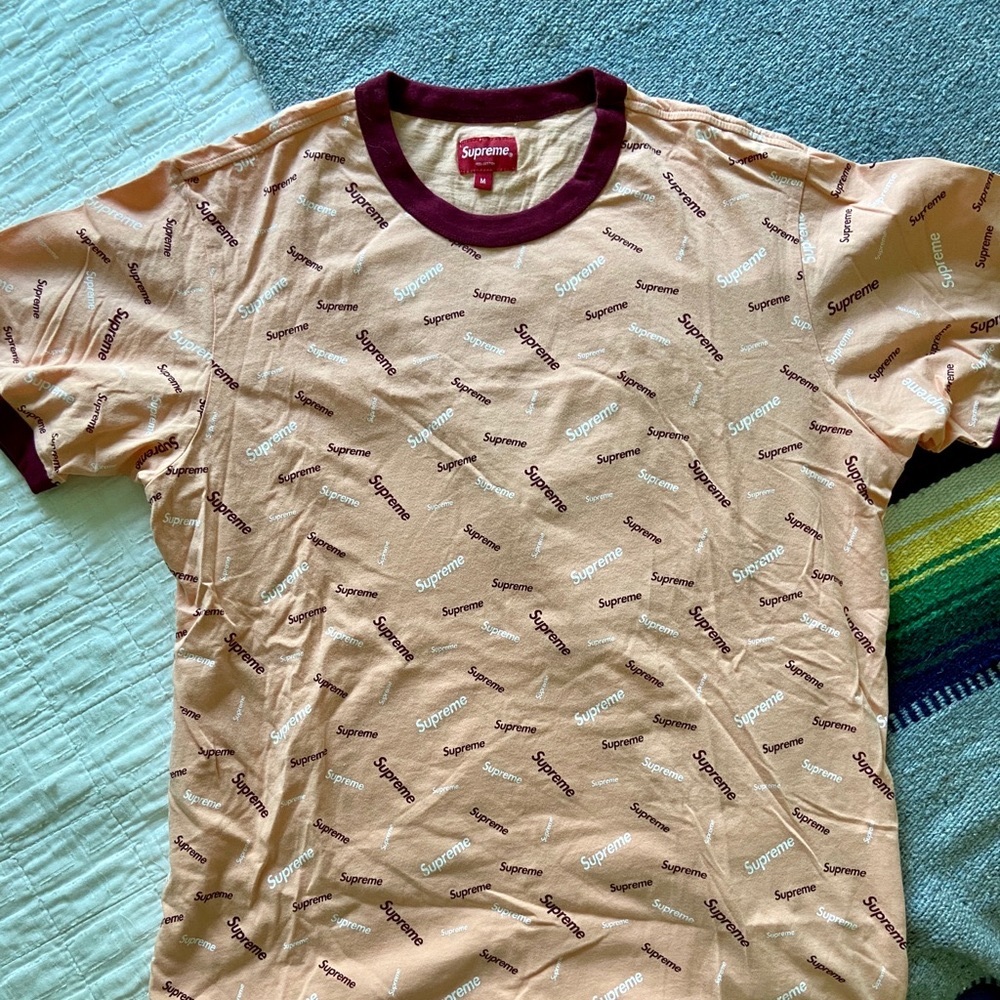 Supreme all over print logo t-shirt